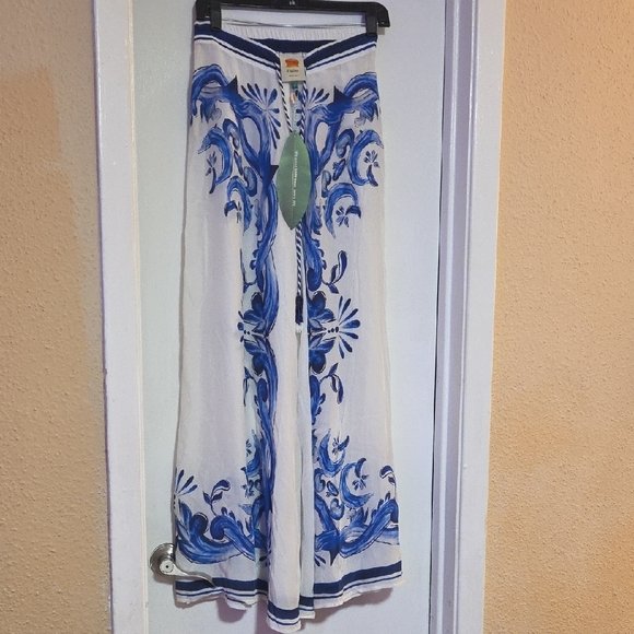 FARM Rio Vibrant Blue and White Apparel - Picture 11 of 14